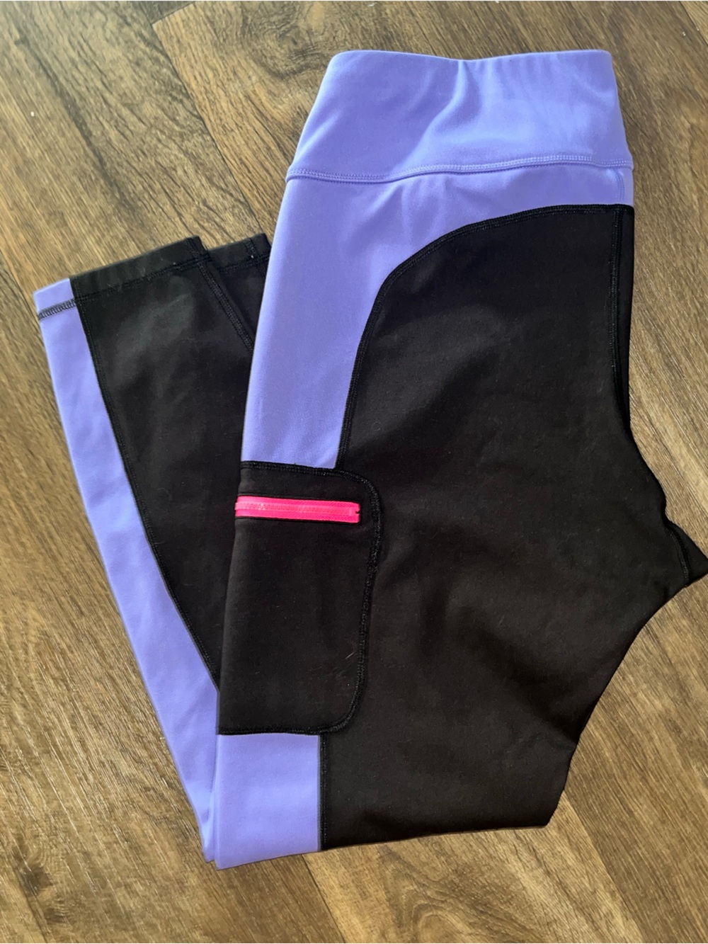Women’s size XL Arhletic Works black& purple athletic leggings